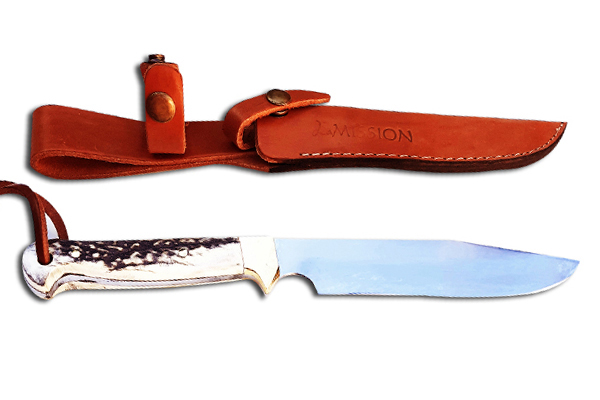 Código 0221<br>Cuchillo Pablo Grande Asta