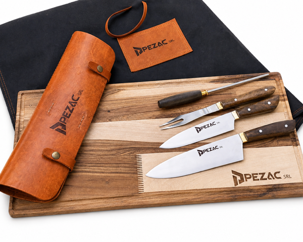 ESTUCHE ASADOR 4 PIEZAS PEZAC CON TABLA Y BOLSA PACKAGING
